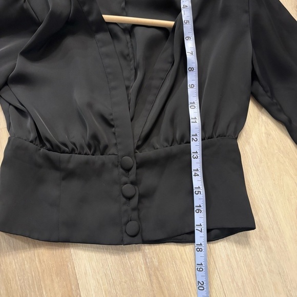 Deluc satin long sleeve crop blouse with shoulder pads - Picture 11 of 11